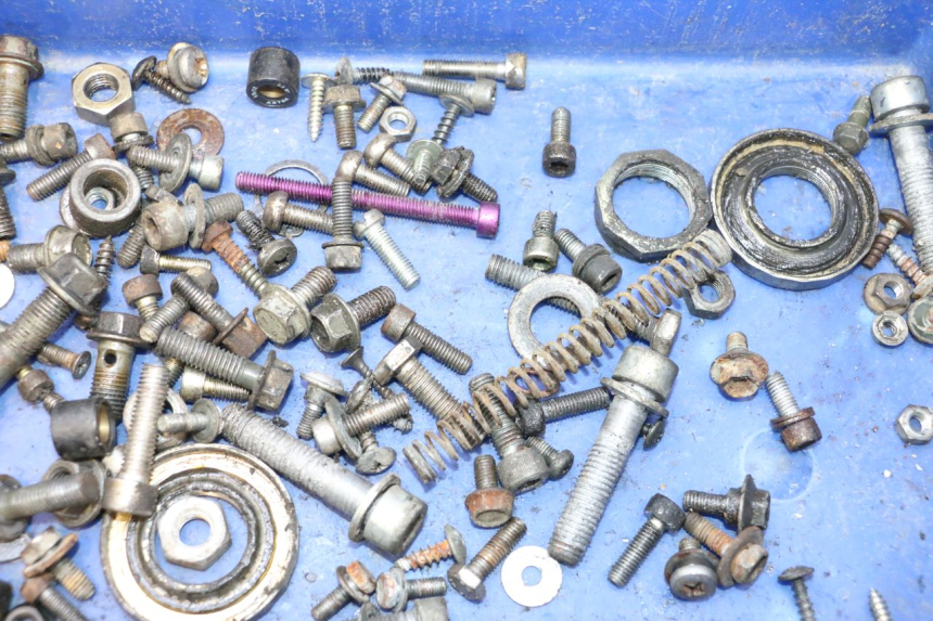 photo de SACO DE PARAFUSOS E FIXADORES MBK BOOSTER ROCKET 50 (1995 - 1998) - Ampliação técnica