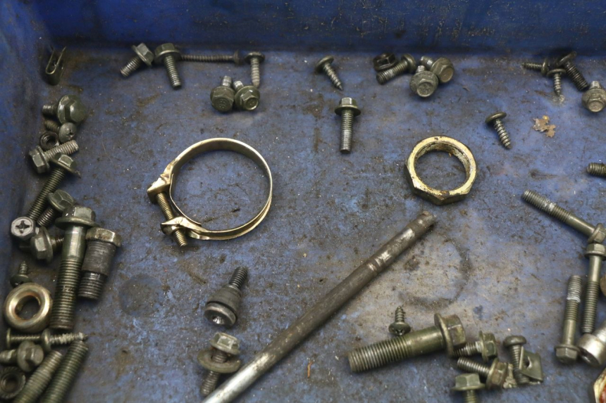 photo de SACO DE PARAFUSOS E FERRAGENS TNT MOTOR BOSTON 4T 50 (2018 - 2025) - Detalhe da peça