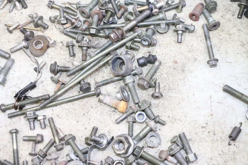 photo de SACO DE PARAFUSOS E FERRAGENS ORCAL CAVARO 4T 50 (2019 - 2023) - Detalhe da peça
