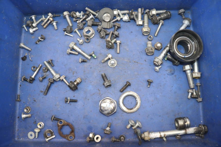 photo de SACO DE PARAFUSOS E FERRAGENS HONDA CBF 125 (2009 - 2015) - Vista principal