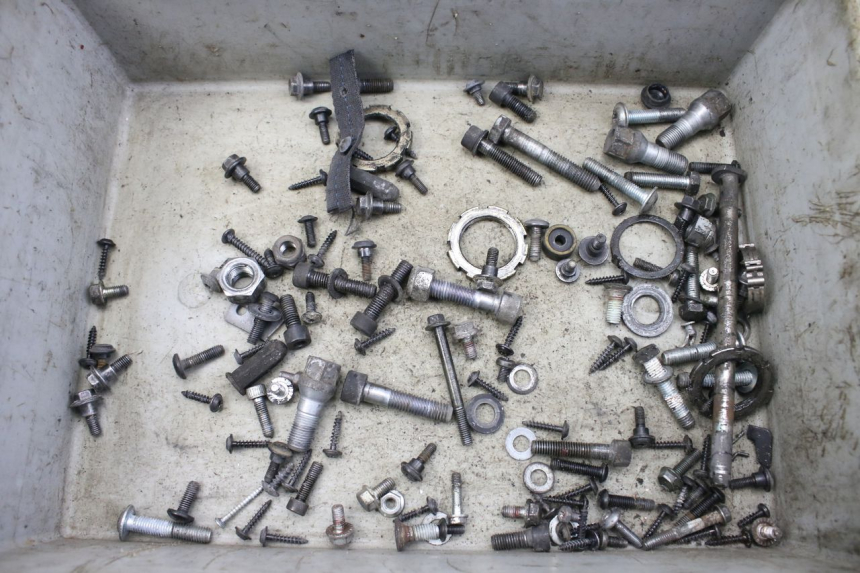 photo de SACO DE PARAFUSOS E FERRAGENS PEUGEOT CITYSTAR 50 (2013 - 2017) - Detalhe da peça