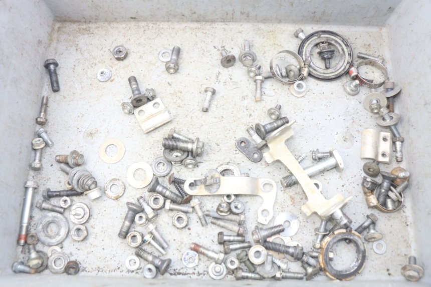 photo de SACO DE PARAFUSOS E FERRAGENS HONDA CRF 250 (2013 - 2016) - Detalhe da peça