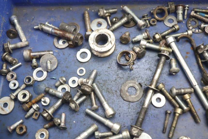photo de SACO DE PARAFUSOS PARAFUSOS HM HONDA CRM DERAPAGE RR 50 (2006 - 2017) - Detalhe da peça
