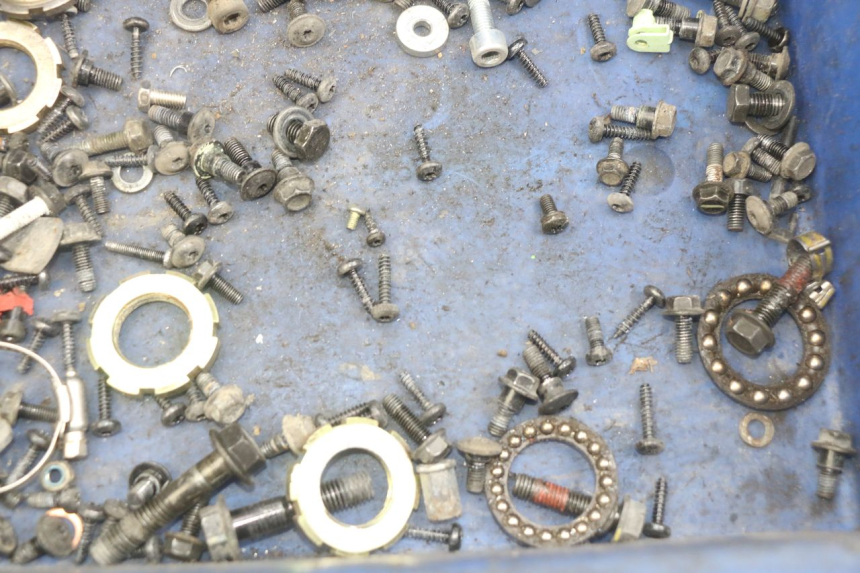 photo de SACO DE PARAFUSOS E FERRAGENS PEUGEOT DJANGO 4T 50 (2014 - 2019) - Zoom do estado de desgaste