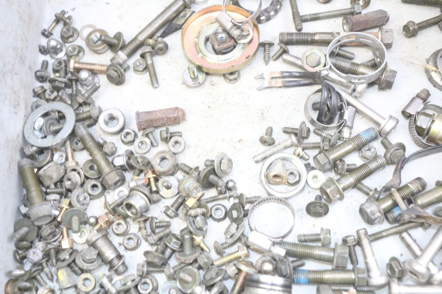 photo de SACO DE PARAFUSOS E FIXADORES KYMCO DOWNTOWN ABS 125 (2015 - 2017) - Detalhe da peça