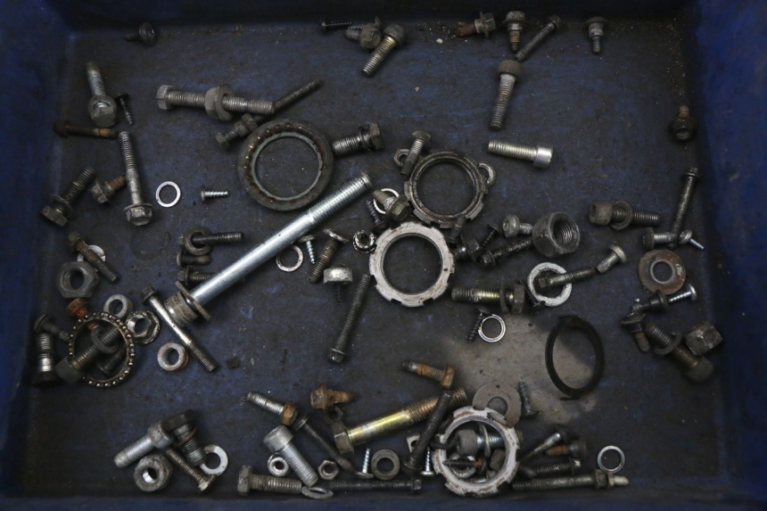 photo de SACO DE PARAFUSOS E FERRAGENS PEUGEOT ELYSTAR 50 (2002 - 2014) - Vista principal