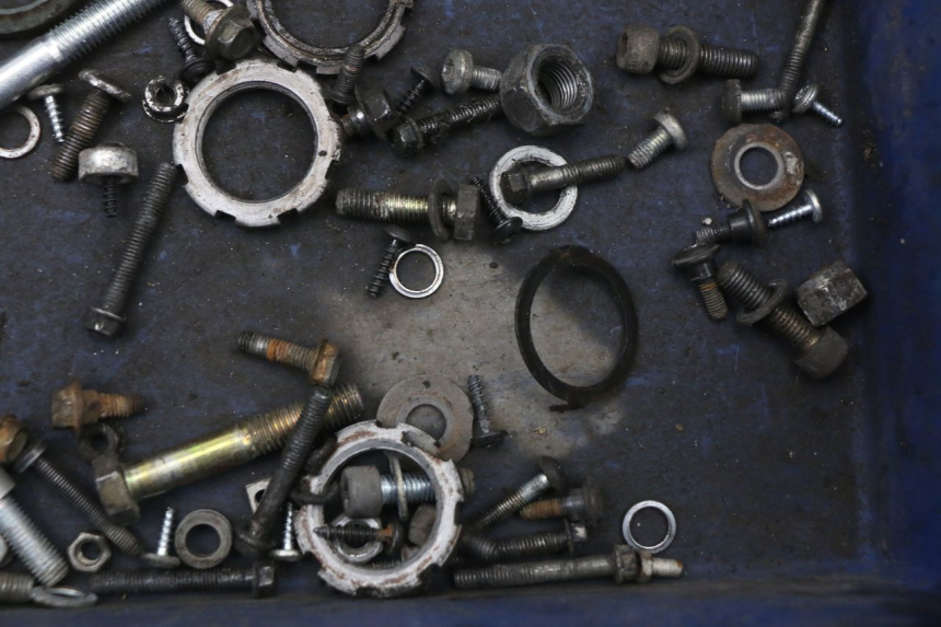 photo de SACO DE PARAFUSOS E FERRAGENS PEUGEOT ELYSTAR 50 (2002 - 2014) - Ampliação técnica