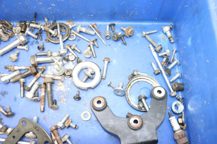 photo de SACO DE PARAFUSOS E FIXADORES JM MOTORS F45i 4T 50 (2020 - 2023) - Zoom do estado de desgaste