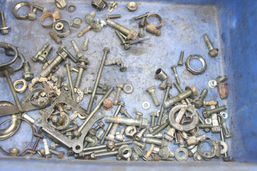 photo de SACO DE PARAFUSOS E FERRAGENS TNT MOTOR FASTINO 4T 50 (2013 - 2019) - Detalhe da peça