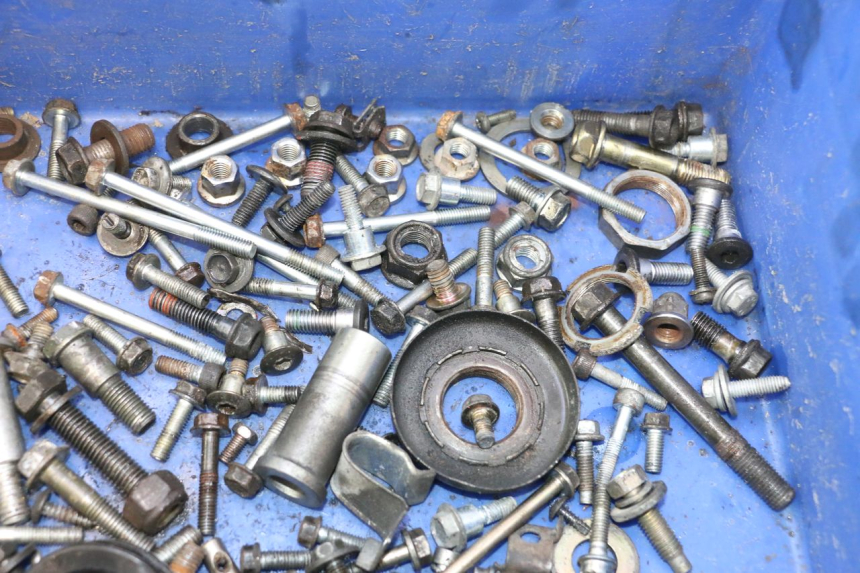 photo de SACO DE PARAFUSOS E FERRAGENS HONDA FES PANTHEON 2T 125 (1998 - 2002) - Vista geral