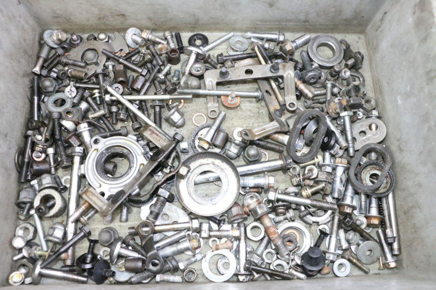 photo de SACO DE PARAFUSOS E FERRAGENS YAMAHA FJ 36Y 1100 (1984 - 1985) - Vista principal