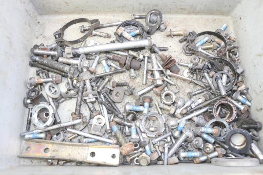 photo de SACO DE PARAFUSOS E FERRAGENS YAMAHA FJ 3CX 1200 (1986 - 1996) - Detalhe da peça