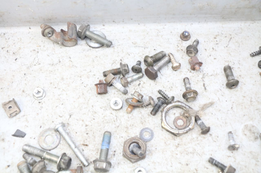 photo de SACO DE PARAFUSOS E FERRAGENS MBK FLIPPER 50 (2004 - 2012) - Detalhe da peça