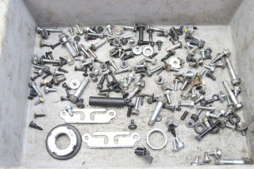 photo de SACO DE PARAFUSOS E FIXADORES HONDA FORZA 125 (2015 - 2016) - Vista principal