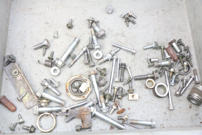 photo de SACO DE PARAFUSOS E FIXADORES SACHS FY125T FY T 125 (2007 - 2011) - Detalhe da peça