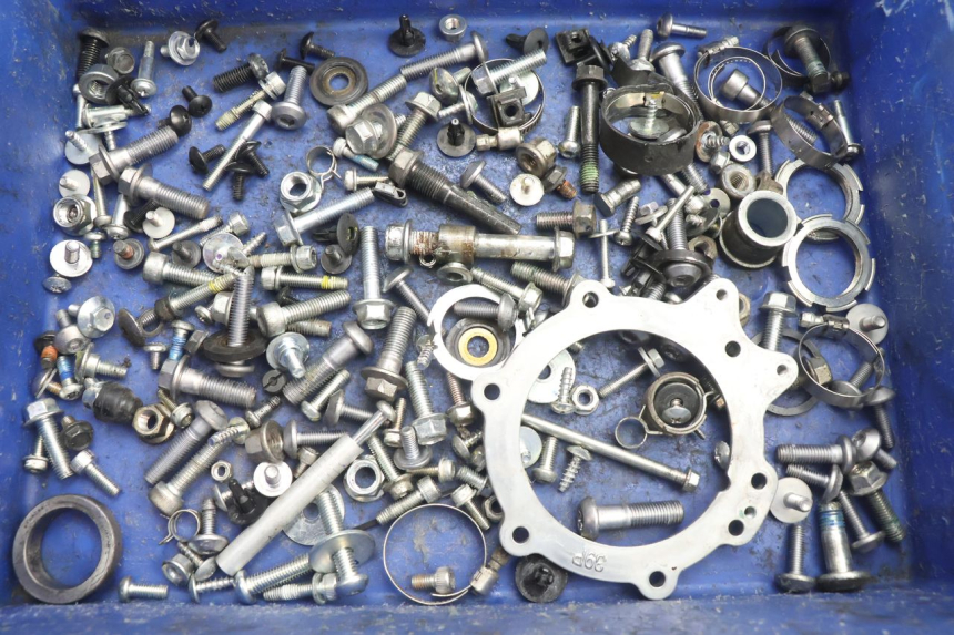photo de SACO DE PARAFUSOS E FERRAGENS YAMAHA FZ8 800 (2010 - 2016) - Vista principal