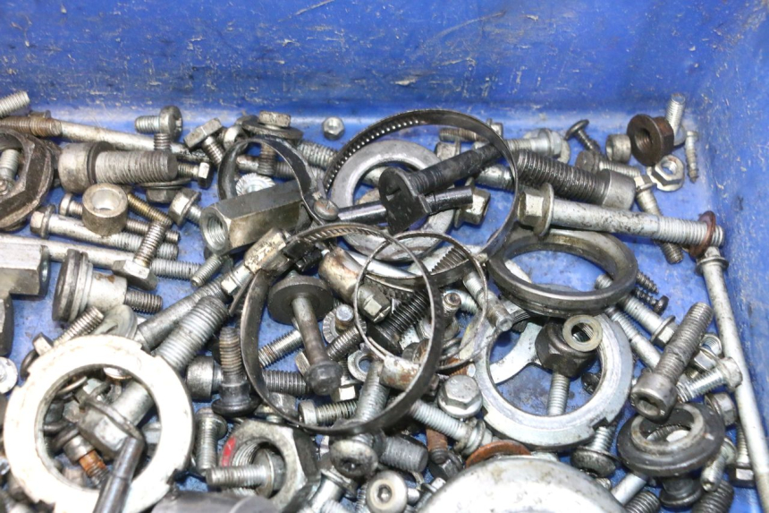 photo de SACO DE PARAFUSOS E FERRAGENS GILERA GP 800 (2007 - 2013) - Detalhe da peça