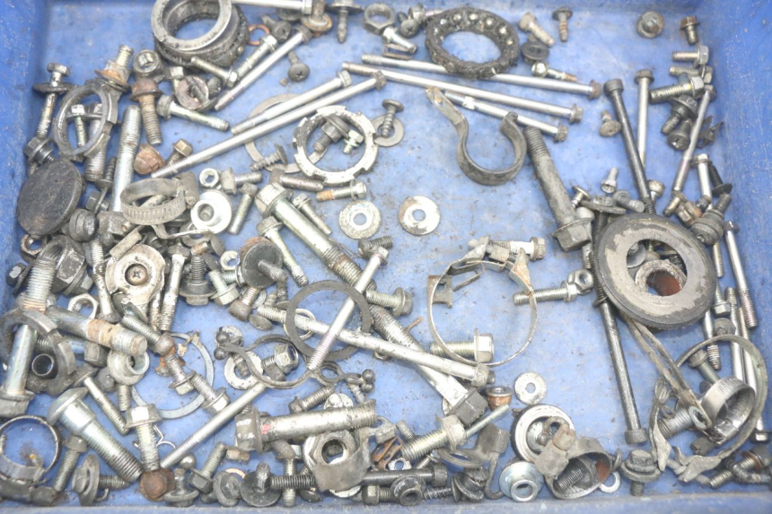 photo de SACO DE PARAFUSOS E FERRAGENS YAMAHA HW XENTER 125 (2011 - 2017) - Detalhe da peça