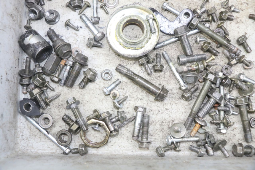 photo de SACO DE PARAFUSOS E FIXADORES REVATTO IMPERATOR 125 (2007 - 2015) - Detalhe da peça