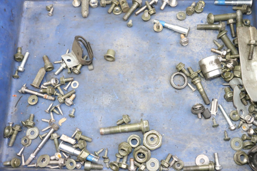 photo de SACO DE PARAFUSOS E FERRAGENS JM MOTORS VX 125 (2022 - 2025) - Detalhe da peça