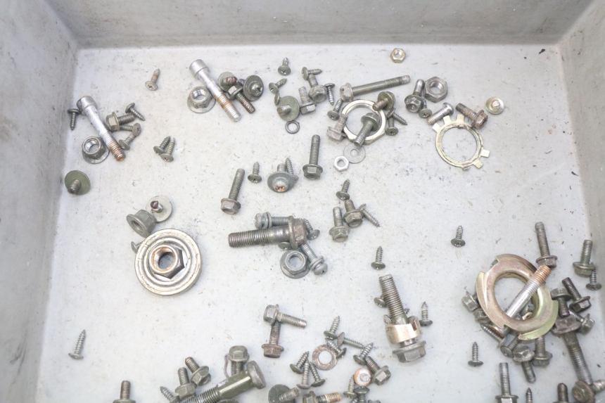 photo de SACO DE PARAFUSOS E FERRAGENS RIDE JUMP 2T 50 (2012 - 2017) - Detalhe da peça