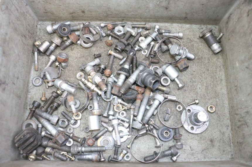 photo de SACO DE PARAFUSOS E FIXADORES BMW K 75 RT 750 (1989 - 1997) - Vista principal
