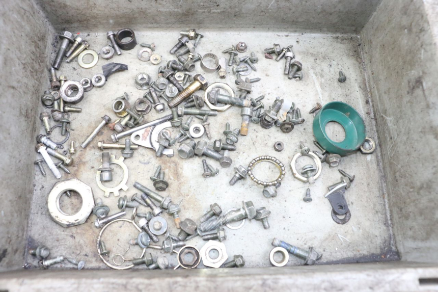 photo de SACO DE PARAFUSOS E FERRAGENS RIDE KALLIO 50 (2010 - 2019) - Detalhe da peça