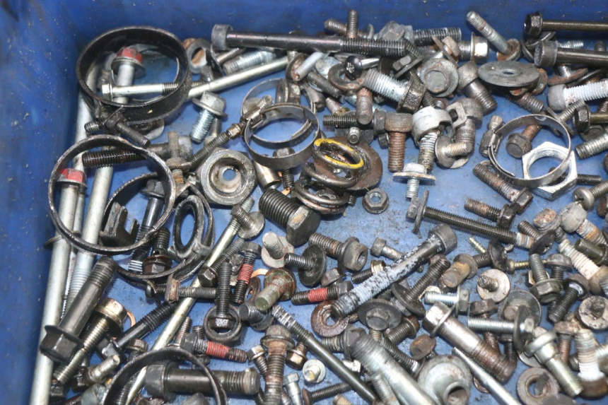 photo de SACO DE PARAFUSOS E FERRAGENS KAWASAKI GTR 1000 (1994 - 2004) - Detalhe da peça