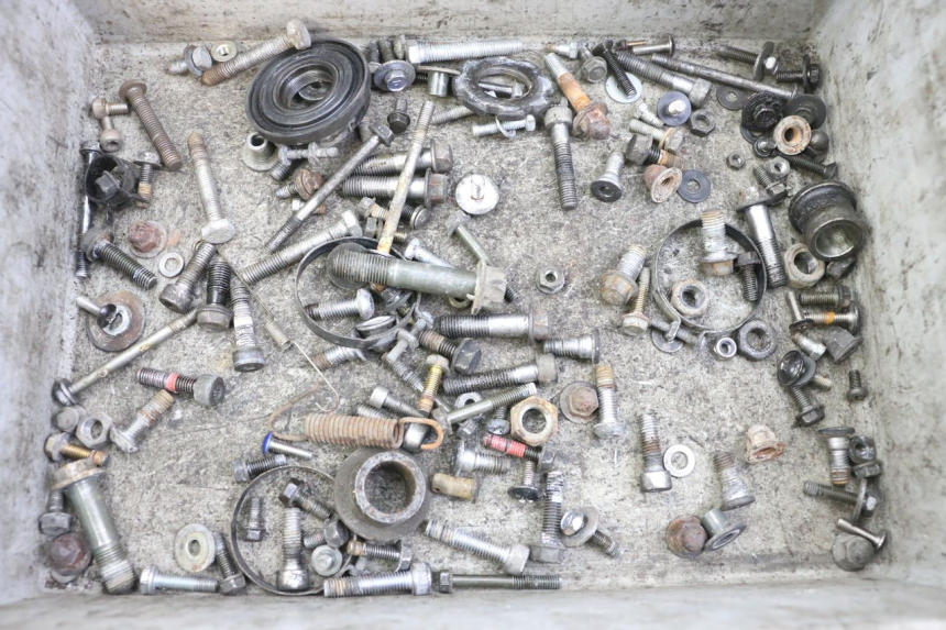 photo de SACO DE PARAFUSOS E FIXADORES KAWASAKI ZR7 ZR-7 S 750 (1999 - 2004) - Vista principal