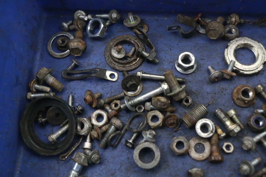 photo de SACO DE PARAFUSOS E FERRAGENS KAWASAKI KDX 125 (1990 - 1991) - Detalhe da peça