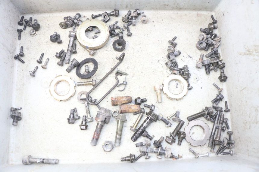 photo de SACO DE PARAFUSOS E FIXADORES PEUGEOT KISBEE 2T 50 (2010 - 2017) - Vista principal
