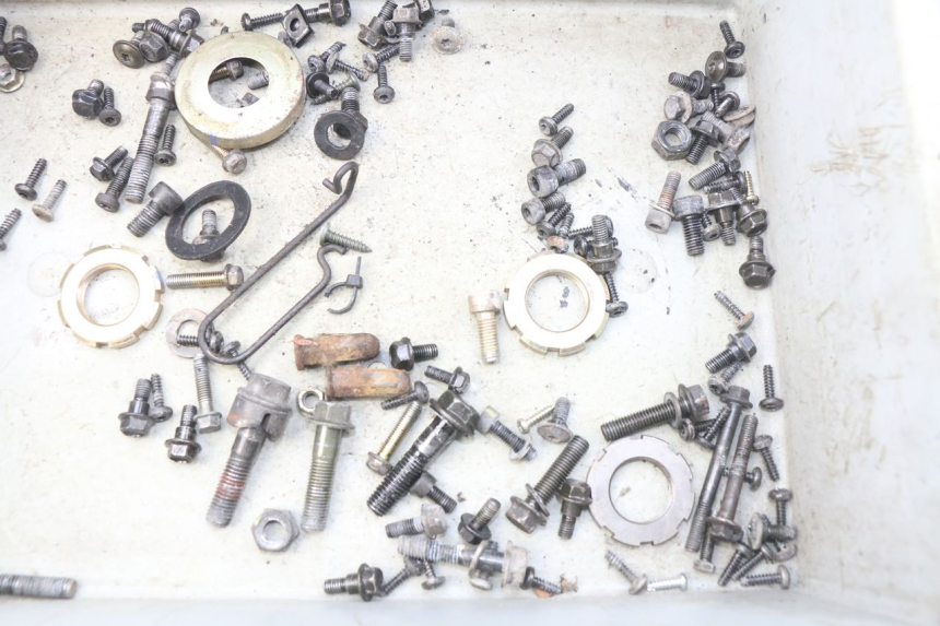 photo de SACO DE PARAFUSOS E FIXADORES PEUGEOT KISBEE 2T 50 (2010 - 2017) - Detalhe da peça