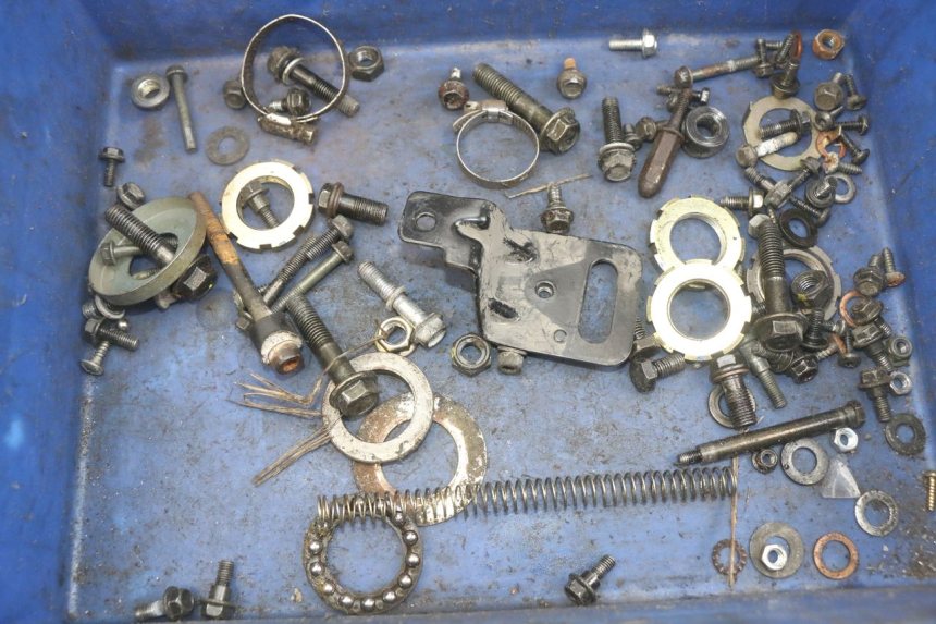 photo de SACO DE PARAFUSOS E FIXADORES PEUGEOT KISBEE 2T 50 (2010 - 2017) - Vista principal