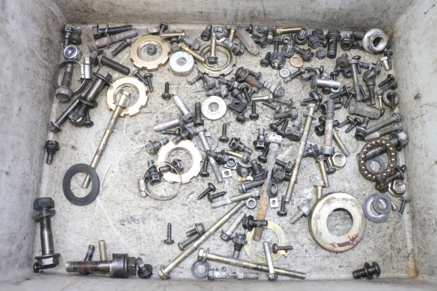 photo de SACO DE PARAFUSOS E FIXADORES PEUGEOT KISBEE 2T 50 (2010 - 2017) - Vista principal