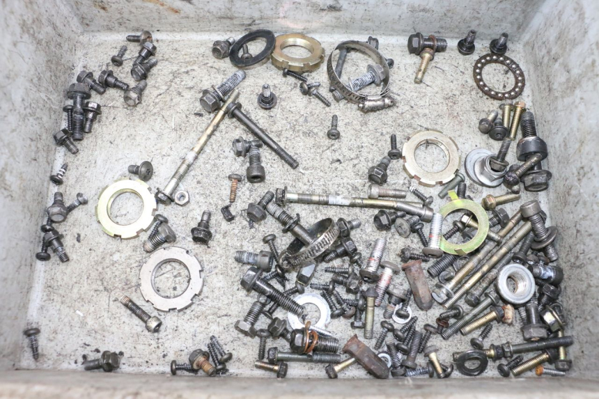 photo de SACO DE PARAFUSOS E FIXADORES PEUGEOT KISBEE 2T 50 (2010 - 2017) - Vista principal
