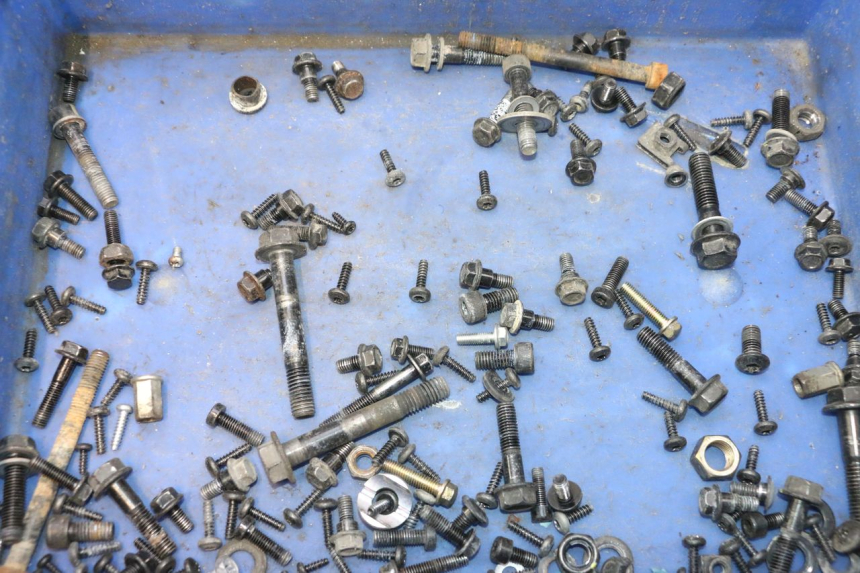 photo de SACO DE PARAFUSOS PARAFUSOS PEUGEOT KISBEE 4T 50 (2023 - 2026) - Detalhe da peça