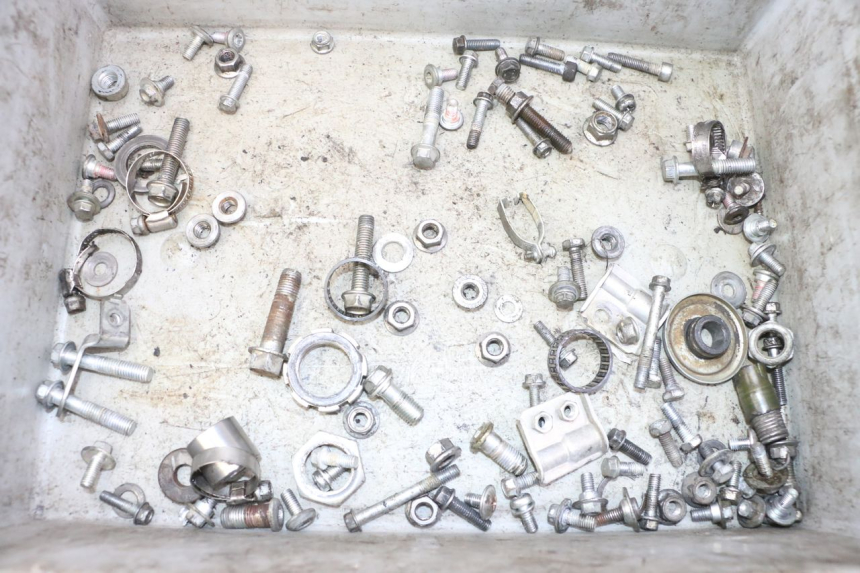 photo de SACO DE PARAFUSOS E FIXADORES KAWASAKI KX 85 (2014 - 2021) - Vista principal