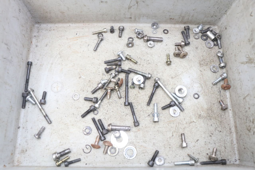 photo de SACO DE PARAFUSOS E FERRAGENS POCKET BIKE KXD 50 - Detalhe da peça