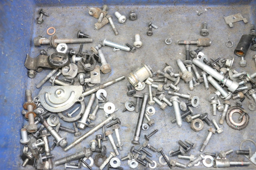photo de SACO DE PARAFUSOS E FERRAGENS PIAGGIO LIBERTY IGET 4T 50 (2021 - 2025) - Detalhe da peça