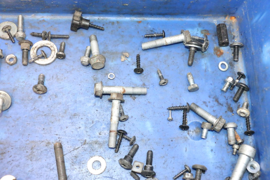 photo de SACO DE PARAFUSOS E FERRAGENS PIAGGIO LIBERTY IGET 4T 50 (2021 - 2025) - Detalhe da peça