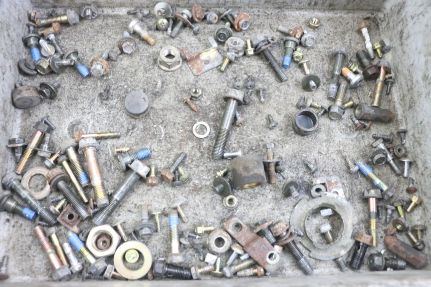 photo de SACO DE PARAFUSOS E FERRAGENS KYMCO LIKE 125 (2009 - 2016) - Detalhe da peça