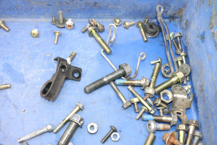 photo de SACO DE PARAFUSOS E FERRAGENS KYMCO LIKE 125 (2009 - 2016) - Ampliação técnica