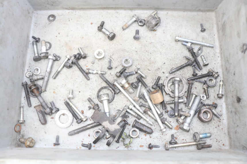 photo de SACO DE PARAFUSOS E FERRAGENS PEUGEOT LUDIX 2 PRO 4T 50 (2008 - 2013) - Vista principal