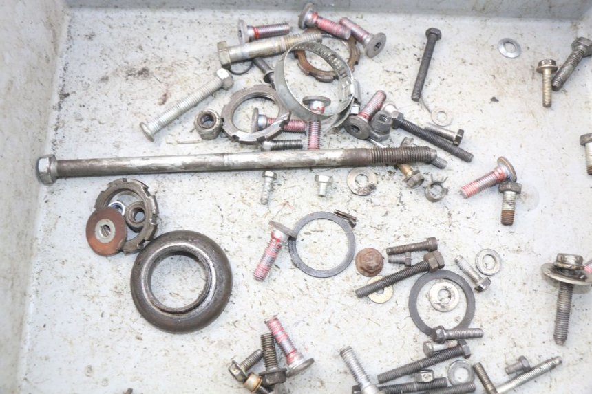 photo de SACO DE PARAFUSOS E FERRAGENS PEUGEOT LUDIX 50 (2005 - 2007) - Detalhe da peça
