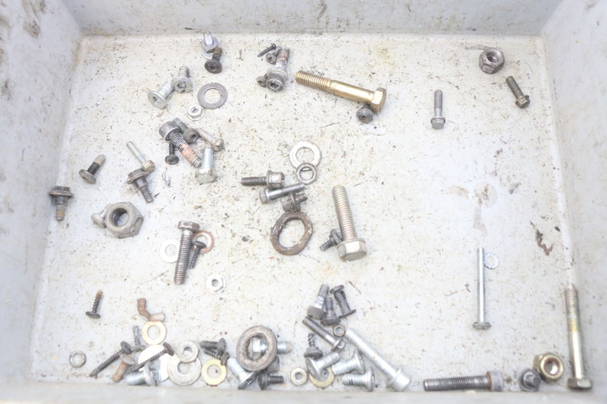 photo de SACO DE PARAFUSOS E FERRAGENS PEUGEOT LUDIX 50 (2005 - 2007) - Detalhe da peça