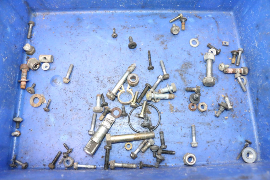 photo de SACO DE PARAFUSOS E FERRAGENS PEUGEOT LUDIX ONE 50 (2004 - 2013) - Vista principal