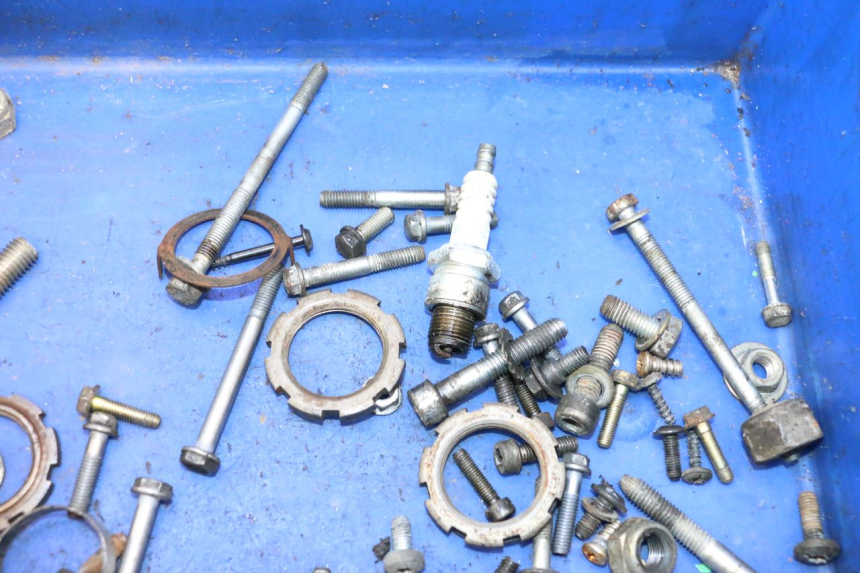 photo de SACO DE PARAFUSOS E FERRAGENS PEUGEOT LUDIX ONE 50 (2004 - 2006) - Vista geral