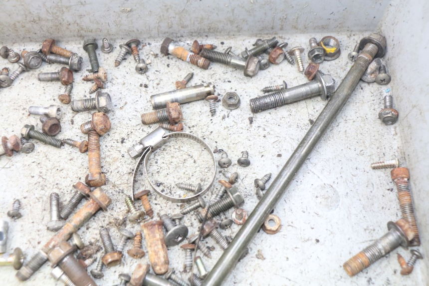 photo de SACO DE PARAFUSOS E FIXADORES EUROCKA MATADOR 4T 50 (2010 - 2016) - Detalhe da peça