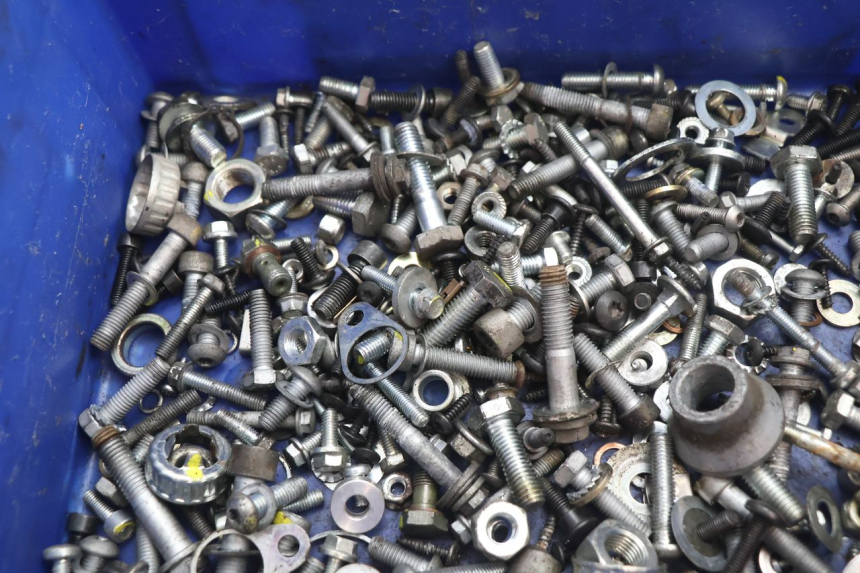 photo de SACO DE PARAFUSOS E FIXADORES PIAGGIO MP3 LT 300 (2010 - 2016) - Detalhe da peça