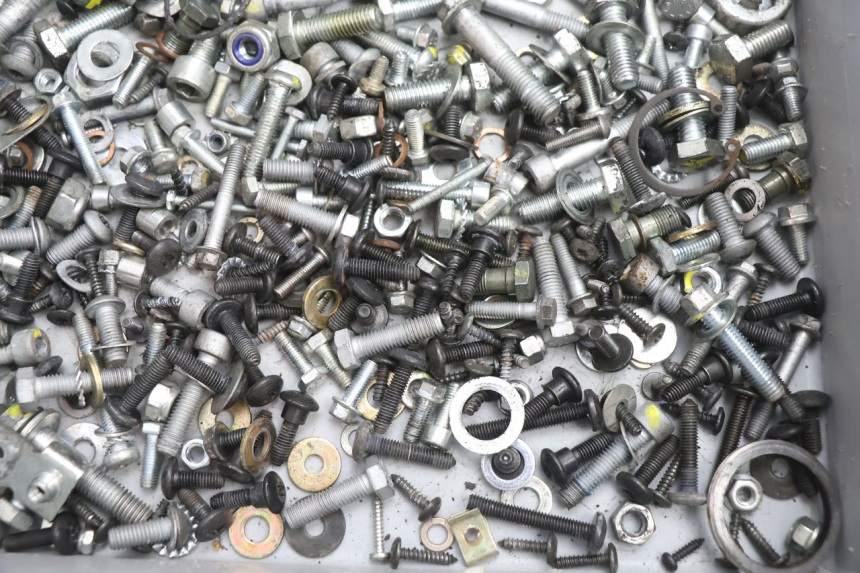 photo de SACO DE PARAFUSOS E FIXADORES PIAGGIO MP3 LT 400 (2007 - 2012) - Ampliação técnica
